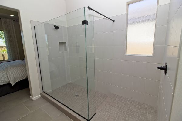 Cost of Walk In Shower Installation in New Orleans